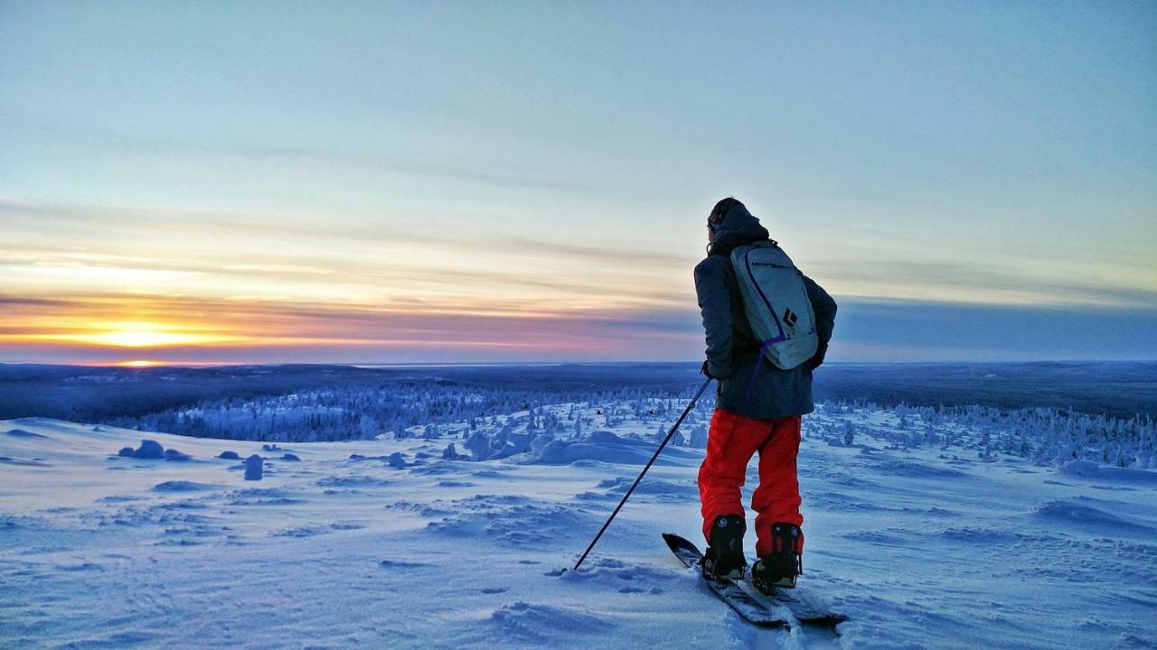 Kuerkievari Kuerhostel Äkäslompolo エクステリア 写真